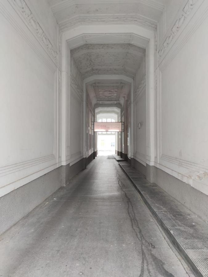 Royal Residence Haus Des Meeres Wenen Buitenkant foto